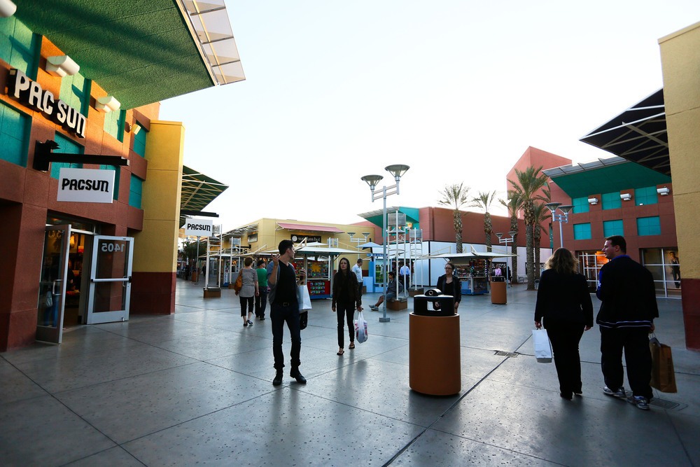 Auntie Anne's Pretzels at Las Vegas North Premium Outlets® - A Shopping  Center in Las Vegas, NV - A Simon Property