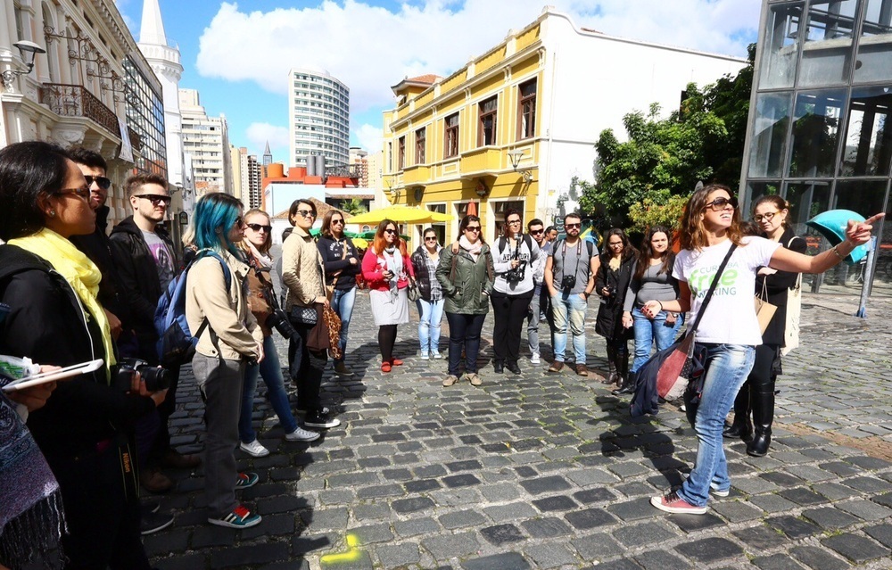 Circulando pela Santos Andrade - PRÉDIOS DE CURITIBA