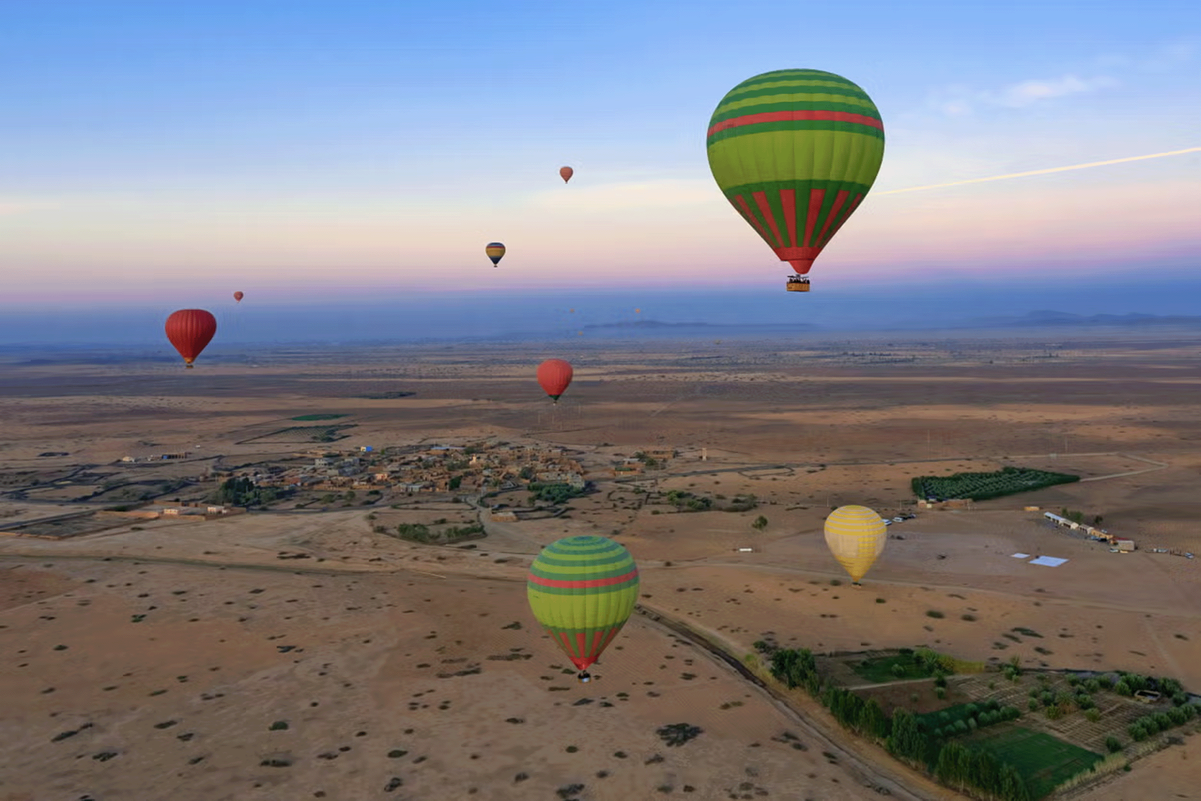 Passeio de balão: dicas, preços e 8 destinos onde realizar esse sonho!