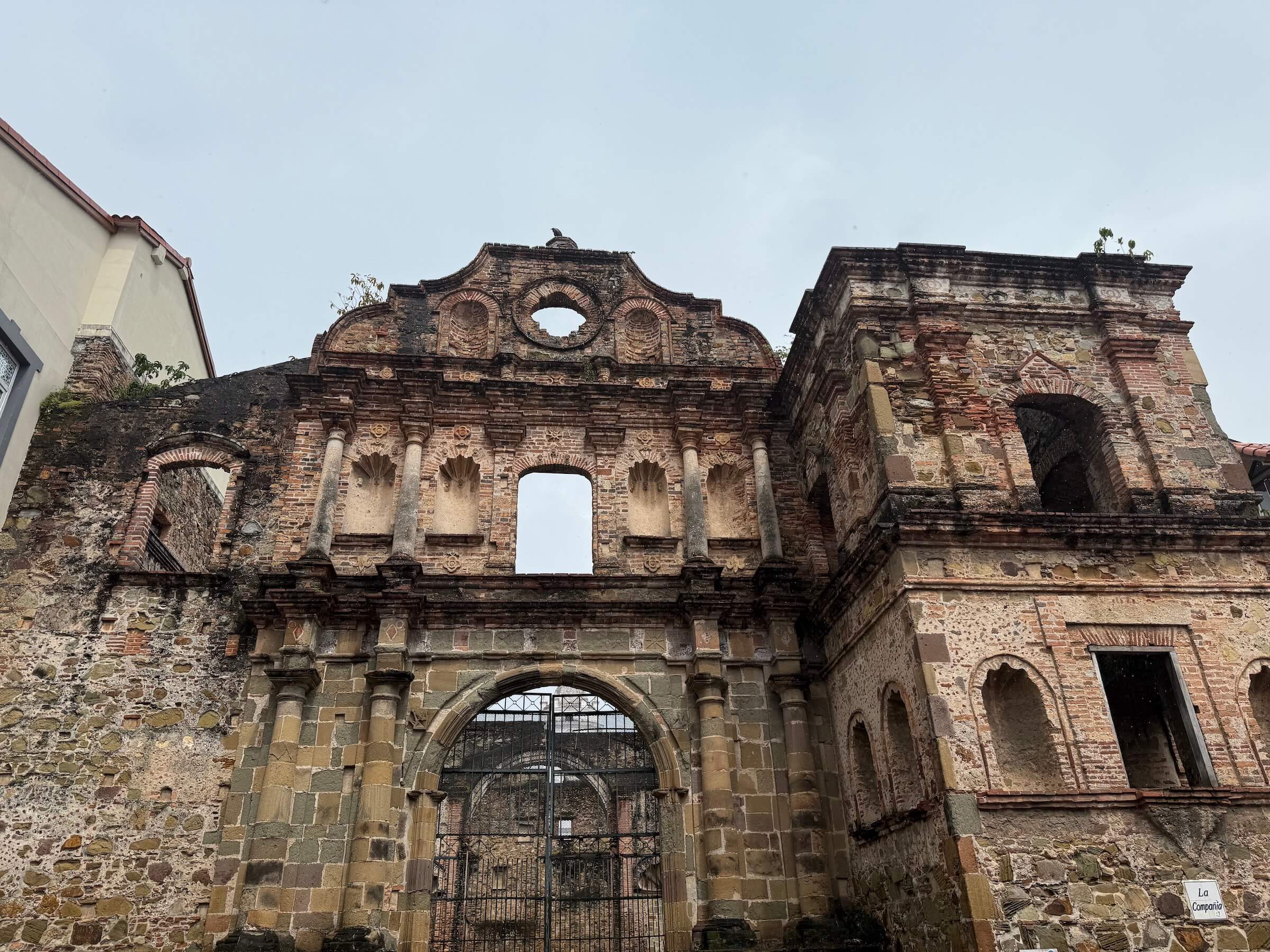 Antigo Convento de Santo Domingo — Arco Chato