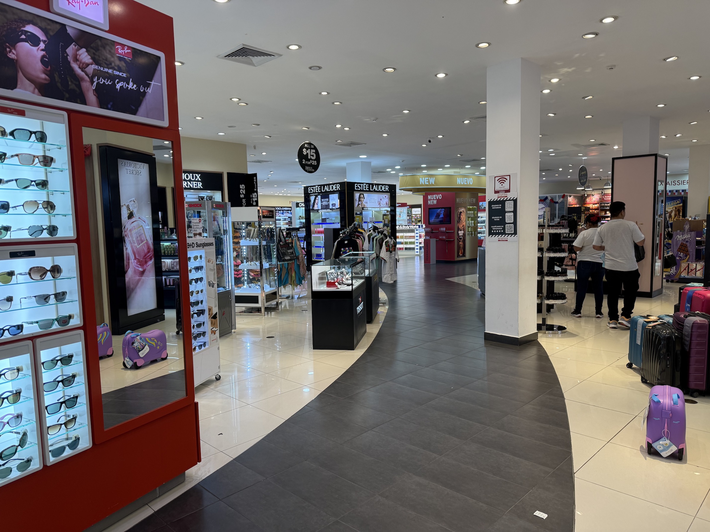 Amphora Duty Free - Amador