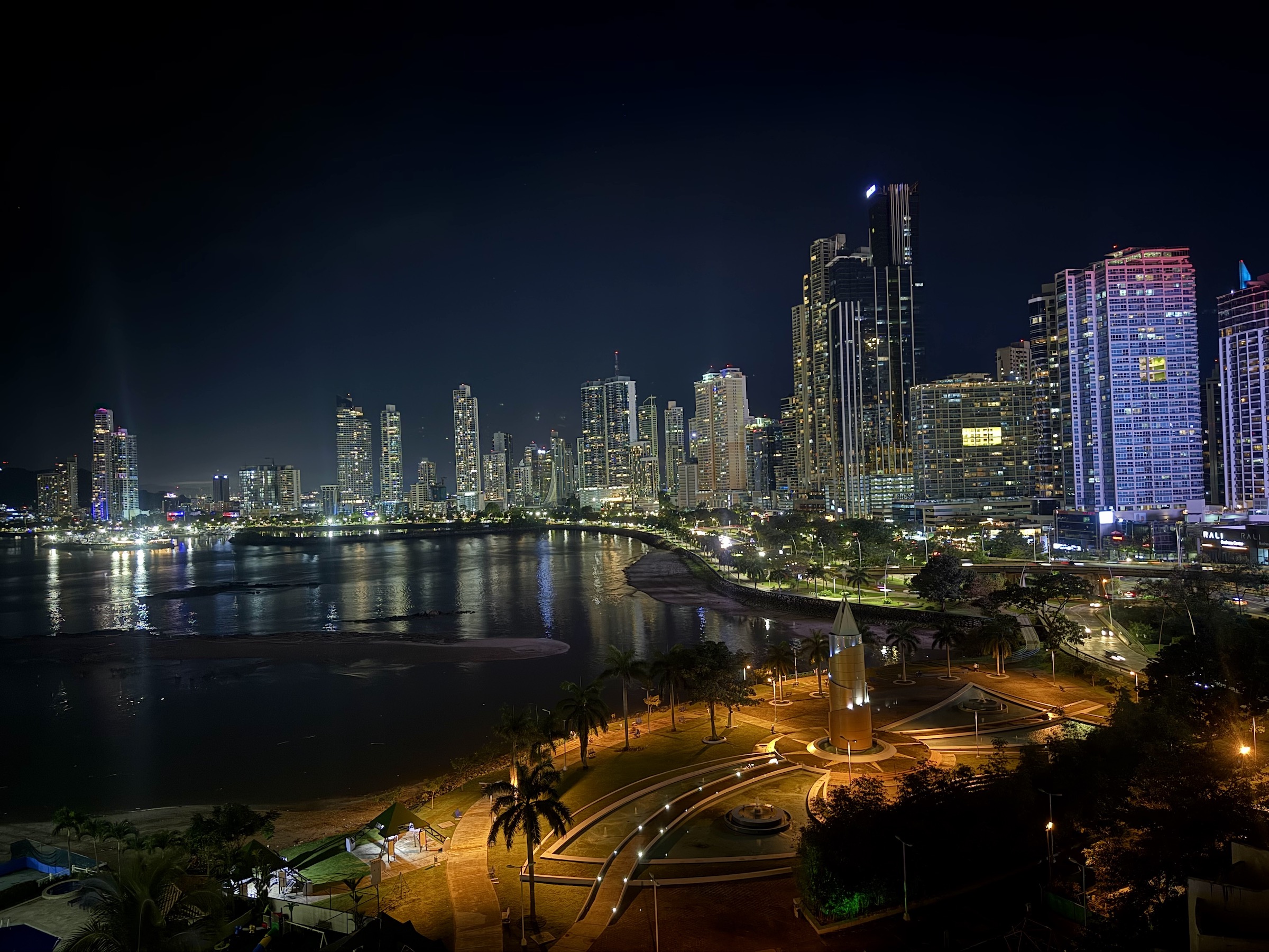 Transportes na Cidade do Panamá