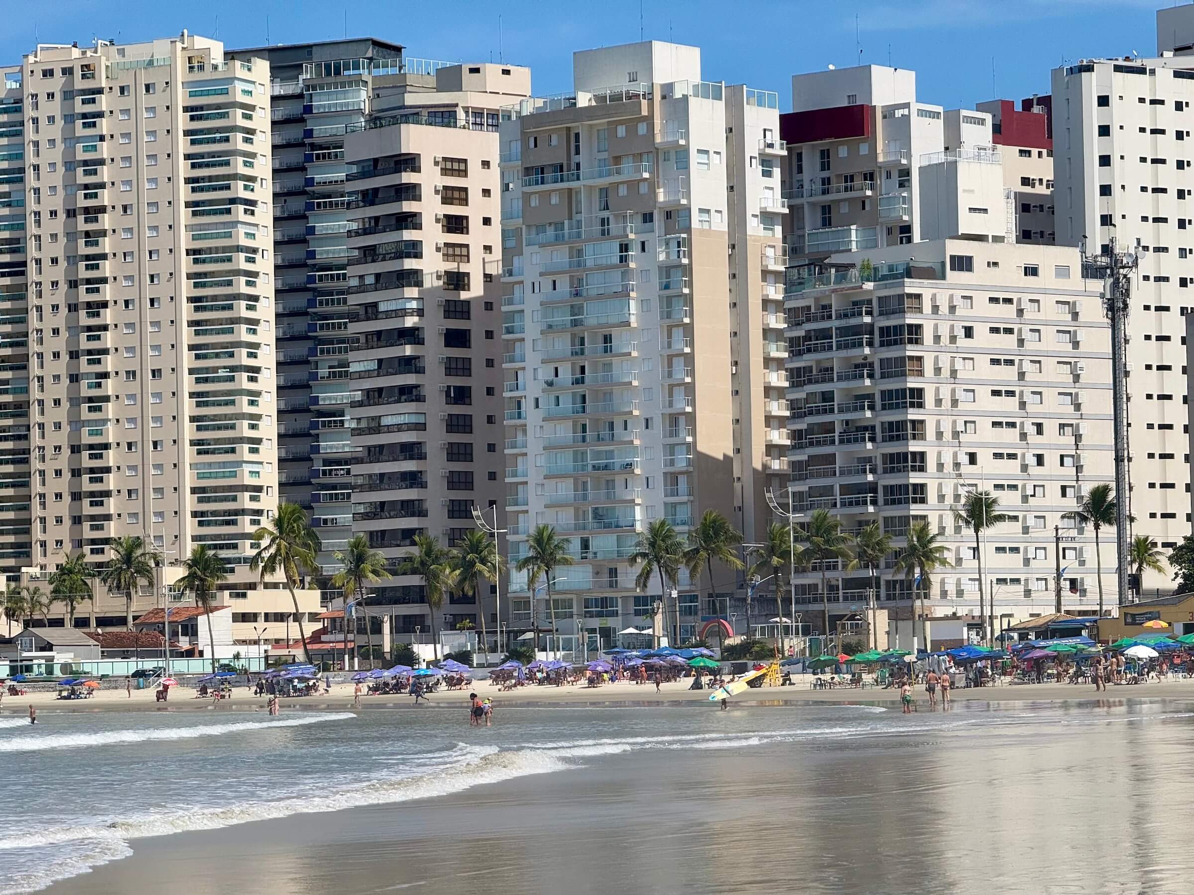 Praias no Guarujá