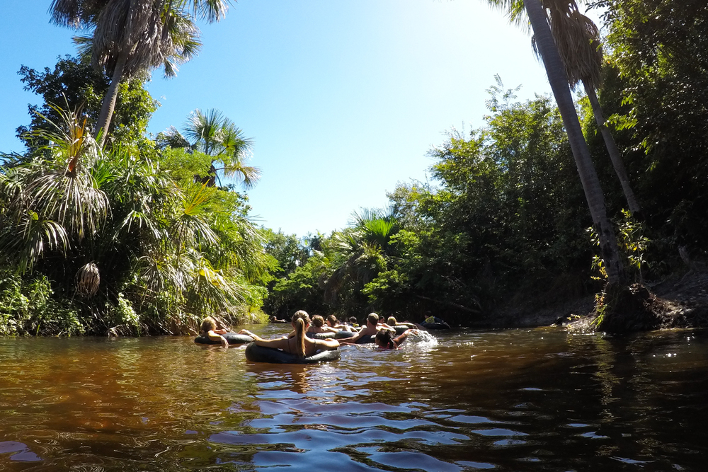 Povoado da Cardosa e flutuação no Rio Formiga