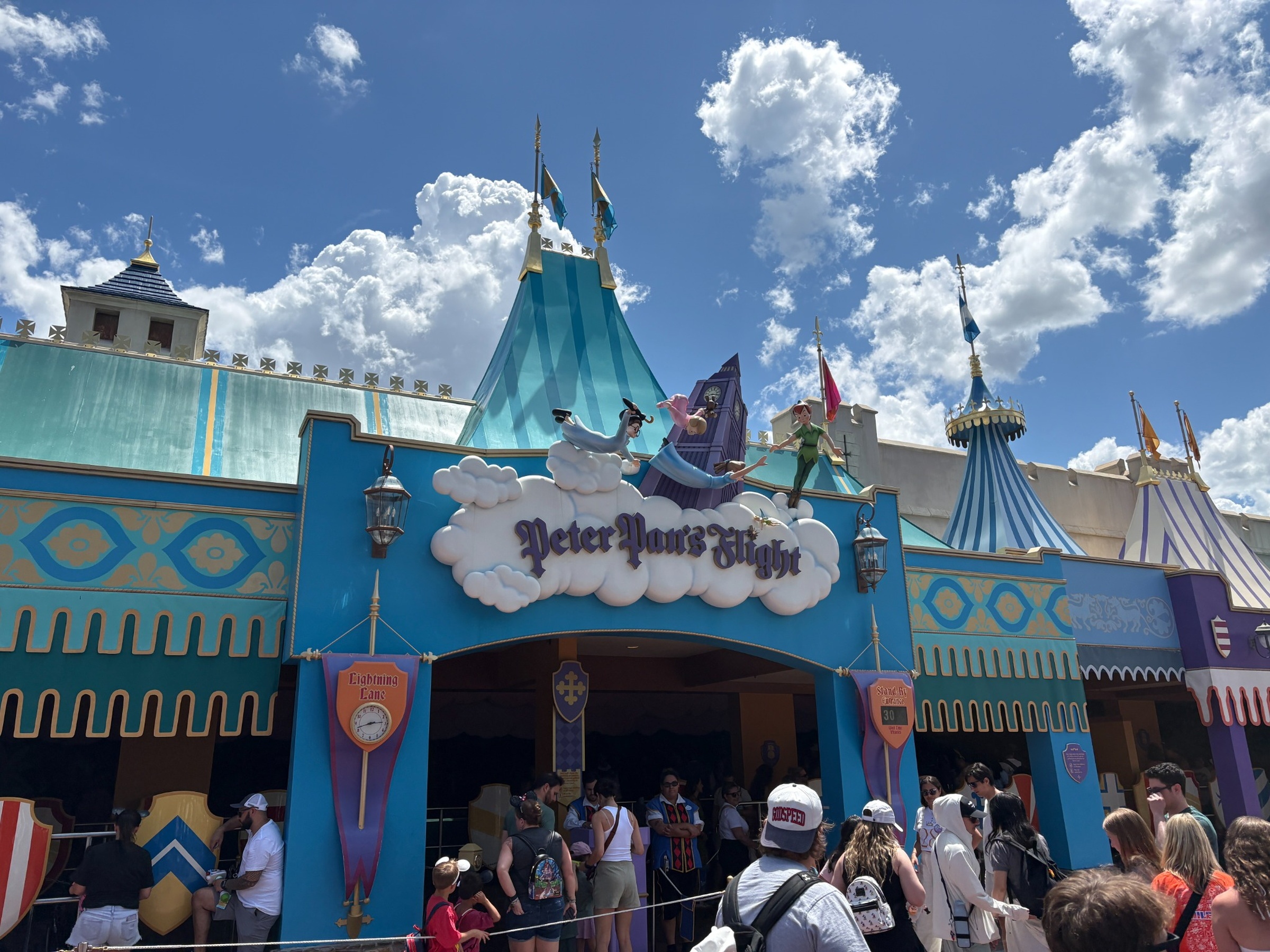 Fura-fila Disney
