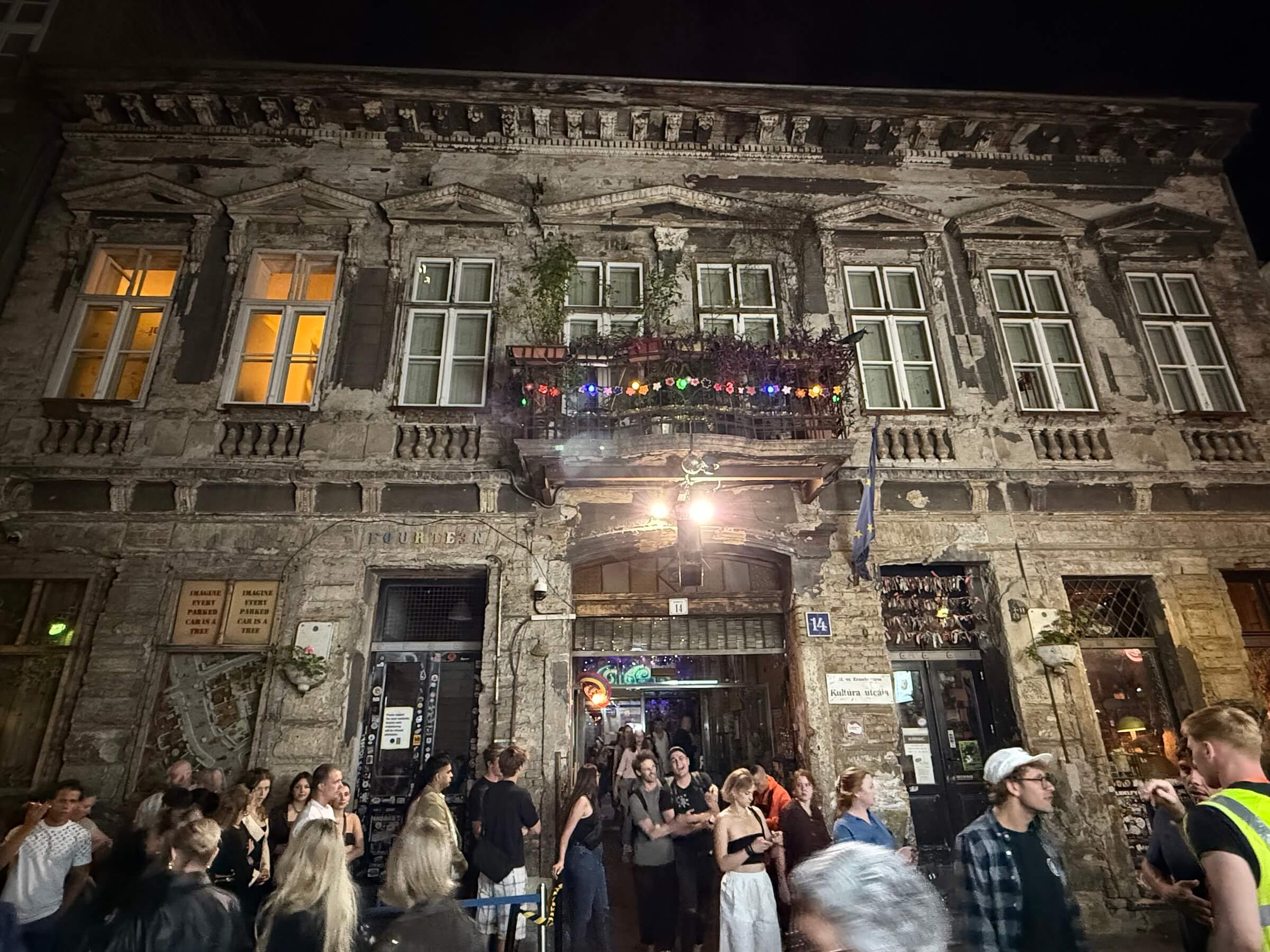 Szimpla Kert e outros ruin bars