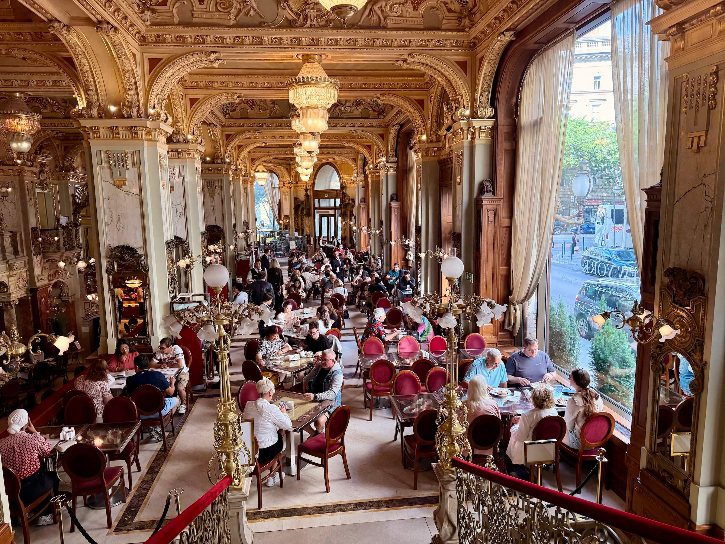 New York Café